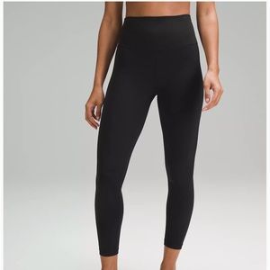 Lululemon Align Leggings 25 in - Black
